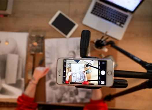 Online Eğitimlere Öncülük Ettik